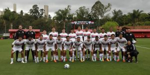 São Paulo defende liderança do Brasileirão sub-17 em Choque-Rei nesta quarta-feira