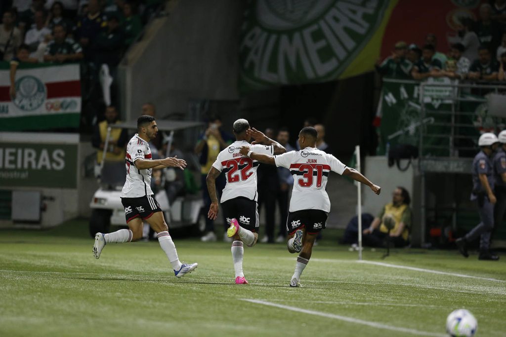 Palmeiras e São Paulo se enfrentam no Allianz Parque pela 29ª rodada do Campeonato Brasileiro; confira prováveis escalações.